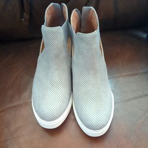 Wedge shoes/sneakers